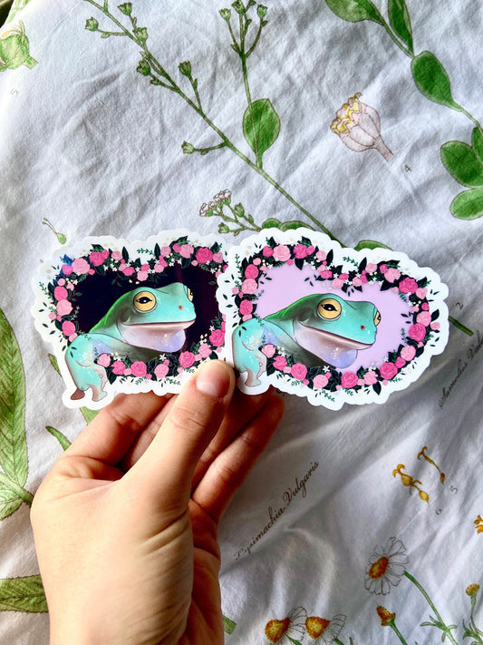 White's Tree Frog Heart Sticker