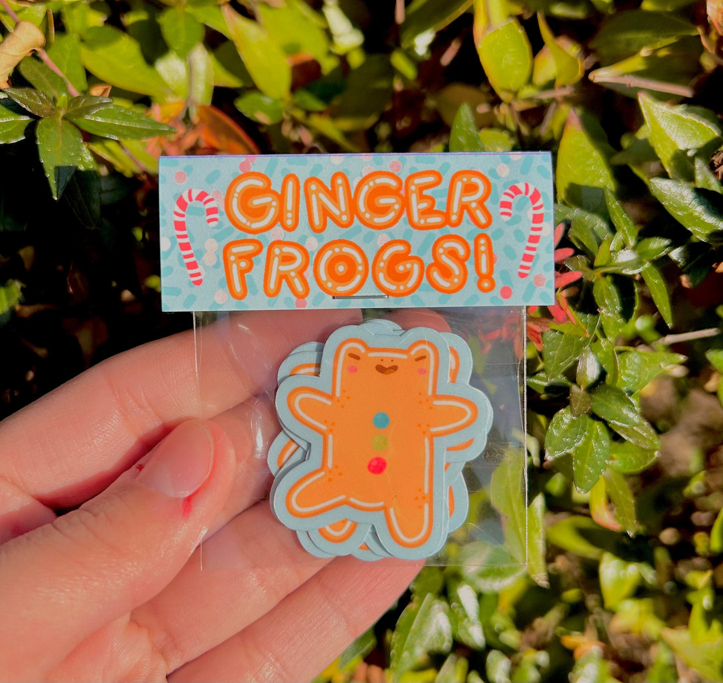 Mini Gingerbread Frog Sparkle Sticker